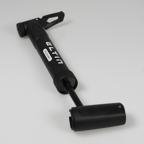 Imagen 2 de 4 de Inflador De Mano Para Bicicleta Reversible Eltin