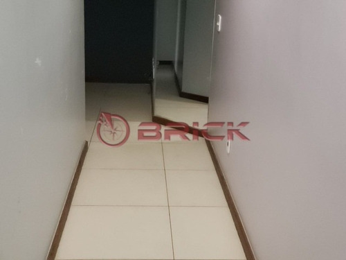 Imagem 8 de 9 de Sala Comercial Com 31 M² No Centro. - Sa00114 - 68779291