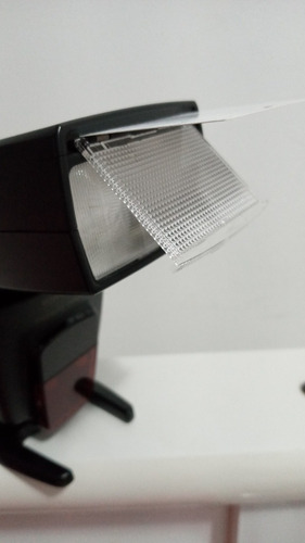 Flash Speedlite Yongnuo Yn-568ex Para Nikon Muito Novo (Usado)