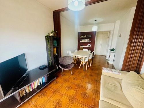 Departamento En Venta Ramos Mejía, 3 Ambientes Con Balcón
