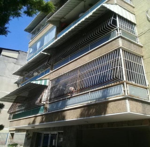 Bello Campo ,  Apartamento En Venta De 60 M² Ep