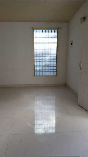 Imagen 5 de 12 de Venta Casa Urbanizacion Las Gardenias