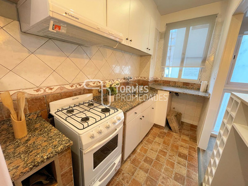 Imagen 9 de 30 de Departamento En Venta - 2 Ambientes Lateral En El Macrocentro De Mar Del Plata