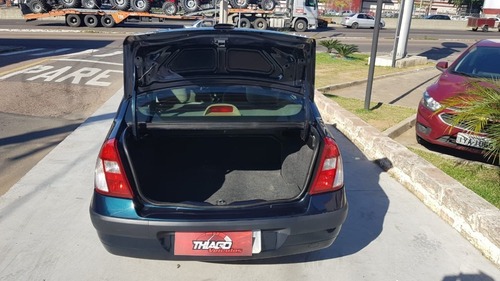 Clio Sedan Privilége 1.0 2006 Completo