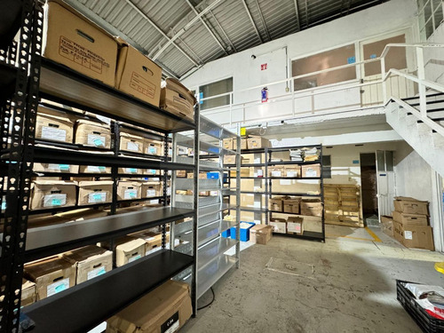Bodega Comercial En Venta En Santa María La Ribera