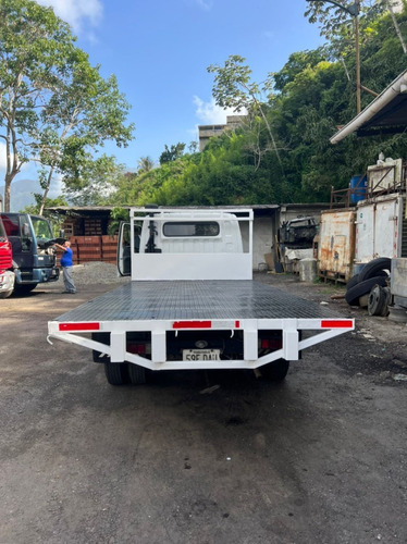 Imagen 4 de 8 de Mitsubishi Canter 649-d