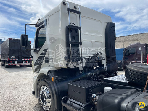 Volvo Vm 330 4x2 Ano 2013