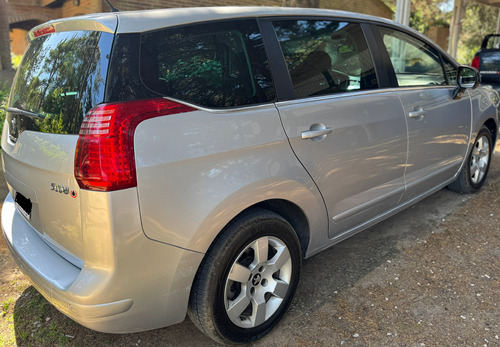 Peugeot 5008 1.6 Feline Tiptronic 156cv