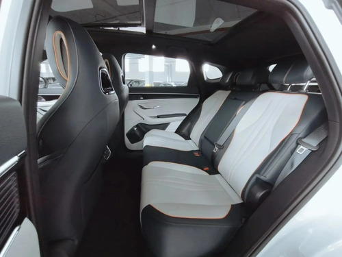 BYD SONG PLUS PREMIUM 1.5 DM-I TURBO HÍBRIDO AWD AUTOMÁTICO