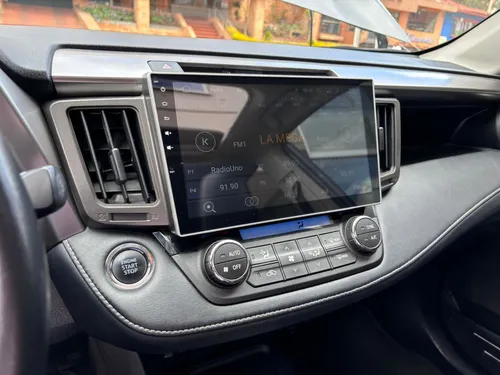 Toyota RAV4 2.0 Street At