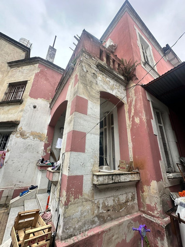 Casa/lote En Venta Floresta A Refaccionar Permuta