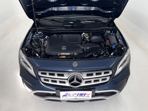 Mercedes-Benz GLA 200 CGI STYLE 7G-DCT
