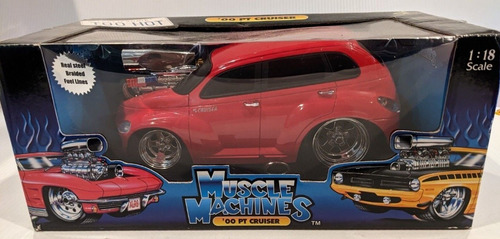 Muscle Machines 2000 Pt Cruiser Red 1/18 Scale Nue