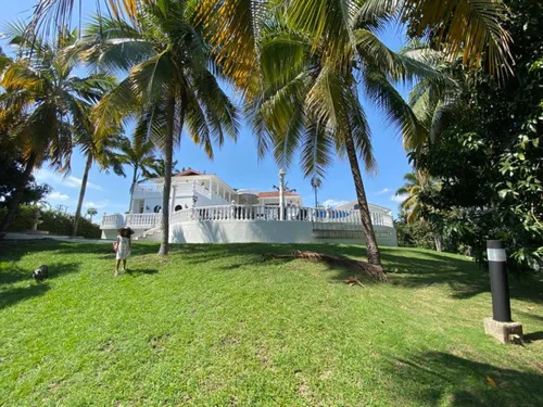 Casa En Venta En Melgar. Cod V16587