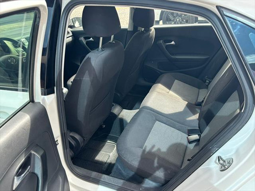 Volkswagen Vento 1.6 Starline At