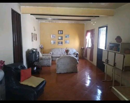 Beraca 001 Vende Casa Urbanización Coromoto, Maracay