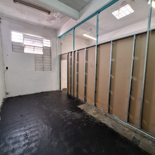 Venta Casa Con Galpon Villa Lynch