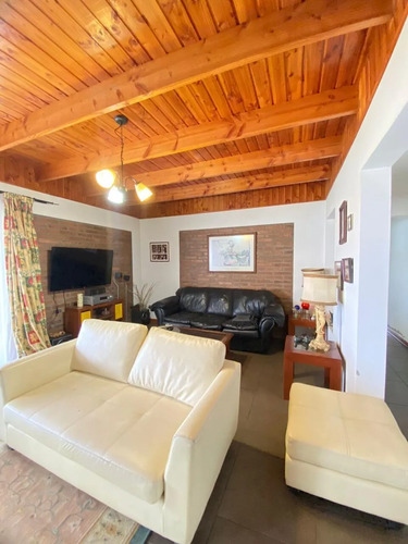 Oportunidad En El Monte Parcela Con Potencial Comercial