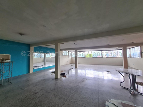Imagen 25 de 30 de Edificio Comercial En Venta En Zona Este Barquisimeto Lara ++23-1117 */ M.c T. N° +0-4-2-4- 5.5.6. 5.7. 5.9 *--**