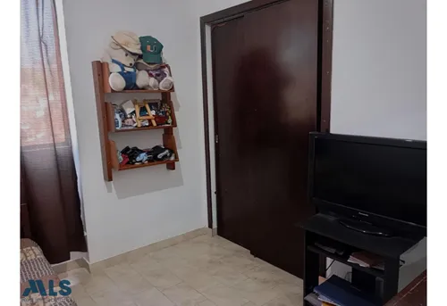 Apartamento, Excelente Ubicación, Unidad Completa...(mls#252938)