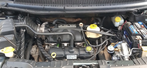 Imagen 9 de 13 de Chrysler Caravan 2004 3.3 Se 3.3