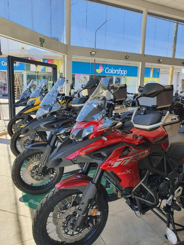 Imagen 8 de 15 de Benelli Trk 502 X