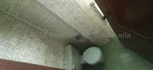 Imagen 18 de 22 de Mayerling Gonzalez Bm Vende Casa En Alto Prado Mls #22-29062