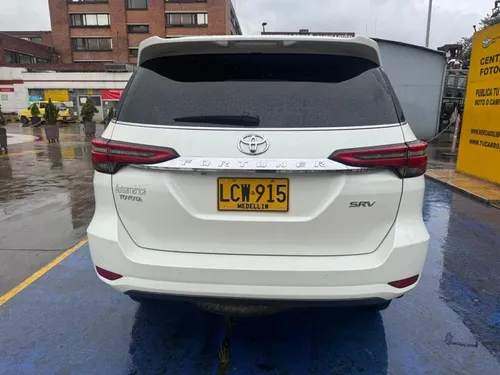 Toyota Fortuner Srv 2.8cc 4x4 Diesel At Aa
