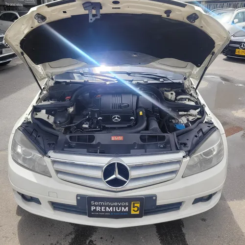 Mercedes-Benz Clase C 1.8 Cgi Blueefficiency