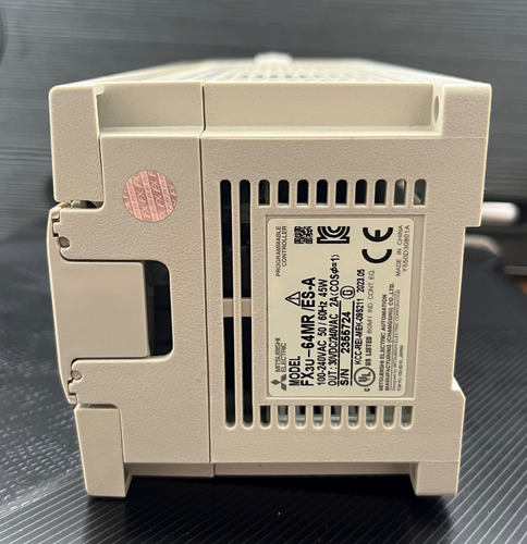 Plc Mitsubishi Fx3u-64mr/es-a Controlador Lógico Programable
