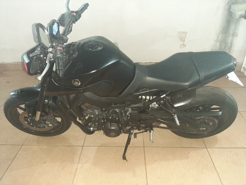 Imagem 2 de 7 de Yamaha Mt 09