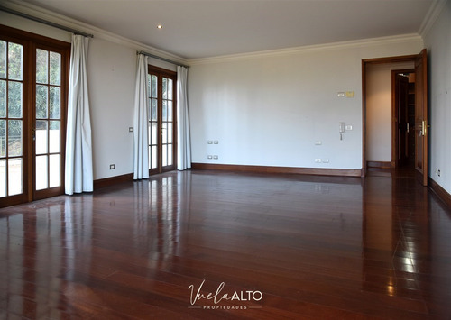 Depto.subida Sta. Teresa Vitacura / Jardin Y Piscina Privada