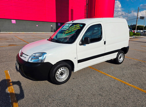 Peugeot Partner Furgon 1.6 800kg Flex 5p