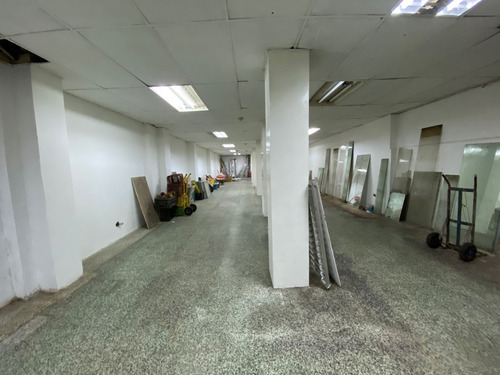 Imagen 2 de 17 de Venta De Edificio Comercial En La Candelaria