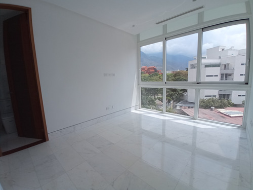 Imagen 11 de 17 de Vendo Apartamento 150m2 3h/4b/3p La Castellana