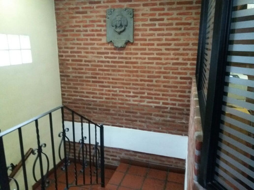 Imagen 7 de 12 de Local De Oficinas En Venta / Moreno Centro Lado Sur