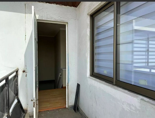 Se Vende Casa En Valparaíso En Avenida Alemania Alt 8.000.