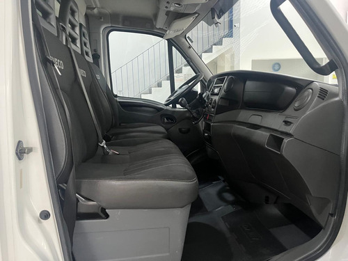 Iveco Daily 35s14 Chassi Cabine Turbo Intercooler Diesel 2p