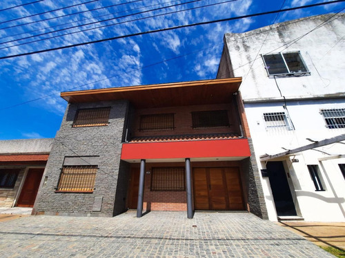 Imagen 29 de 30 de Venta Casa 6 Amb 240 M2 Valentin Alsina