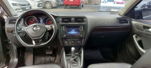 Volkswagen Vento Luxury 2.5 Tip Tronic 2016