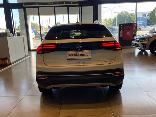 Volkswagen Nivus 1.0 4P FLEX 200 TSI HIGHLINE AUTOMÁTICO