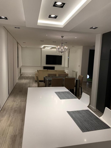 Imagen 5 de 27 de Moderna Casa En Venta En Barrio San Lucas-san Vicente