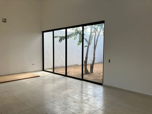 Casa En Venta En Merida, Conkal