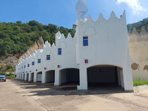 Imagen 9 de 11 de Frances Mijares Vende Infraestructura Hotelera En Barcelona Anzoategui Cód 161199