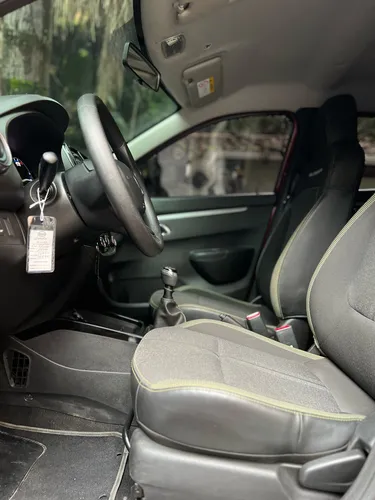 Renault Kwid 1.0 Outsider