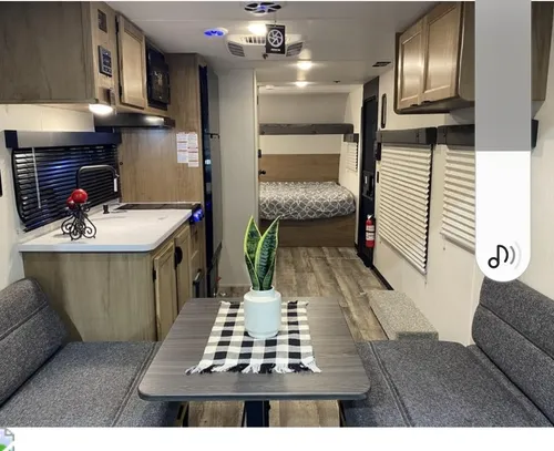Casa Rodante Coachmen Usa