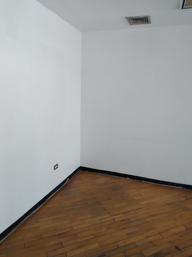 Imagen 11 de 29 de Alquilo Oficinas En Los Palos Grandes