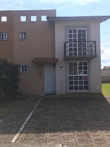 Remato Casa En Venta En Calimaya