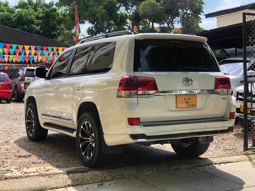 Imagen 5 de 14 de Toyota Land Cruiser 2013 4.5 Imperial Lc200 Diésel
