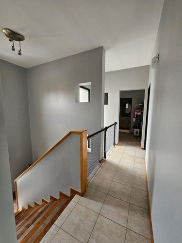 Alquiler Anual Impecable Casa En Barrio Cerrado
